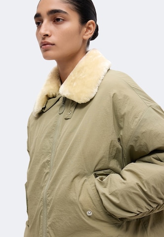 Veste mi-saison 'CAMDEN' Embassy of Bricks and Logs en vert