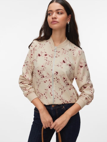 VERO MODA Φθινοπωρινό και ανοιξιάτικο μπουφάν 'VMCoco' σε γκρι: μπροστά