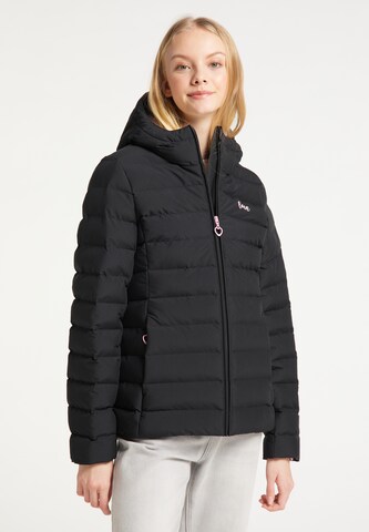 MYMO Between-Season Jacket in Black: front