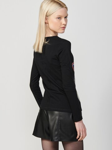 Maglietta di KOROSHI in nero