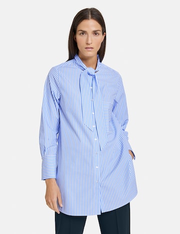 GERRY WEBER Blouse in Blauw: voorkant