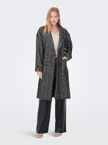 ONLY Between-seasons coat 'Nellie' in Black