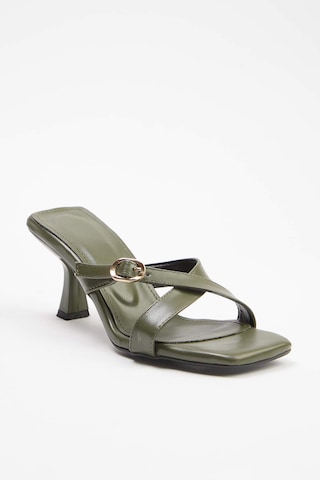 Escarpins Trendyol en vert