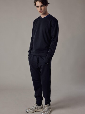 OWN Off With Nature Regular Hose 'Joggers'‌‌ in Blau: Vorderseite