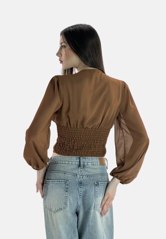 Elara Blouse in Brown