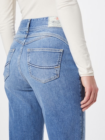 Herrlicher Tapered Jeans 'Gila' i blå