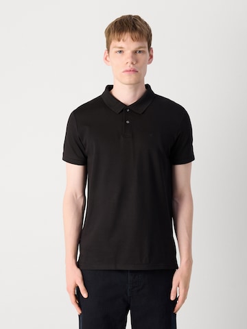 Calvin Klein Póló - fekete: elől