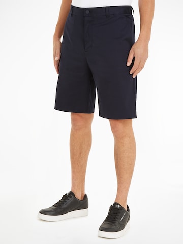 Calvin Klein Regular Chino Pants in Blue: front