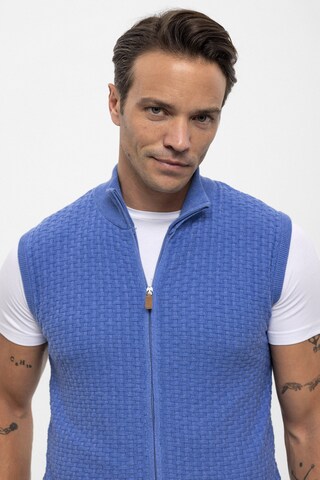 Felix Hardy Strickjacke in Blau