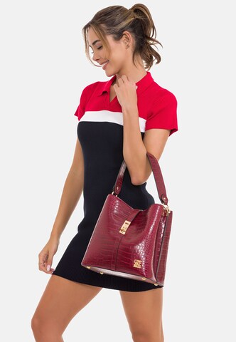 CIPO & BAXX Shoulder Bag in Red: front
