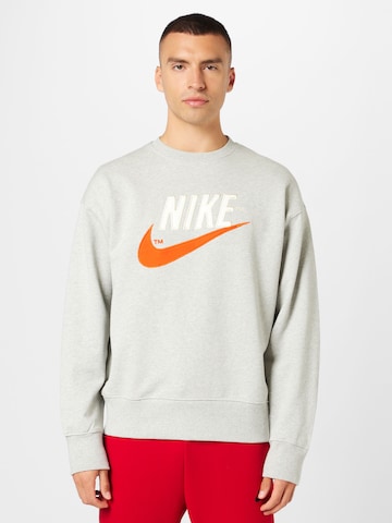 Nike Sportswear Sweatshirt i grå: forside