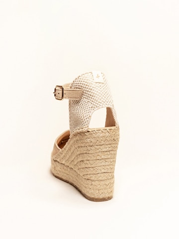 Alhamas Strap sandal 'Alpargata Cuña 10 cm' in Beige