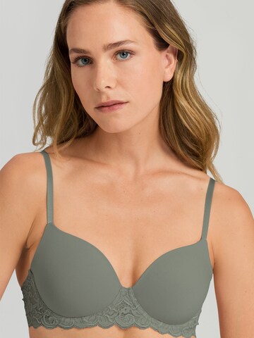 Hanro T-shirt Bra ' Moments ' in Grey