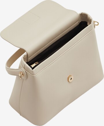 Usha Handbag in Beige