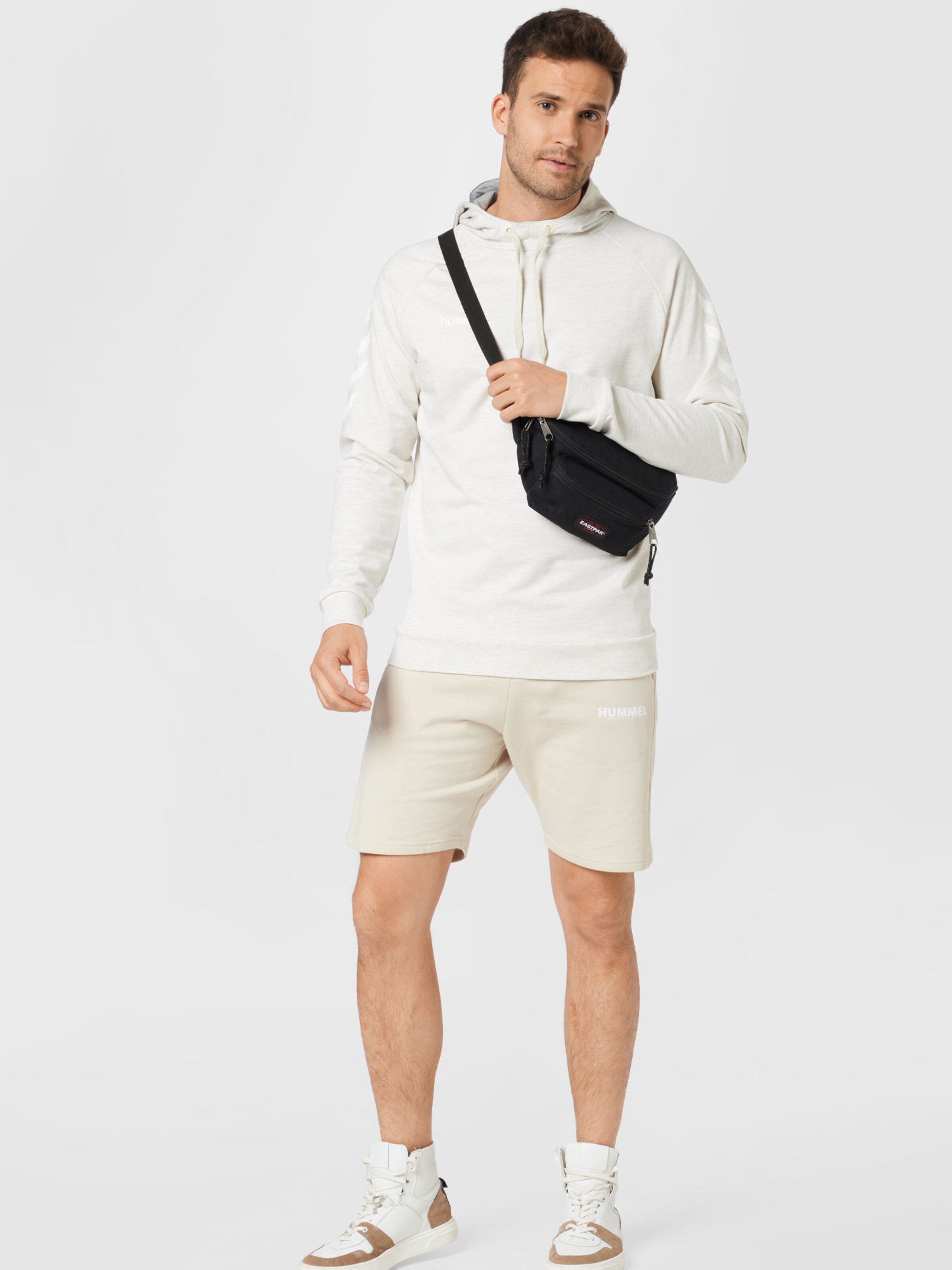 Männer Sportarten Hummel Sportsweatshirt in Weiß, Weißmeliert - AU64162