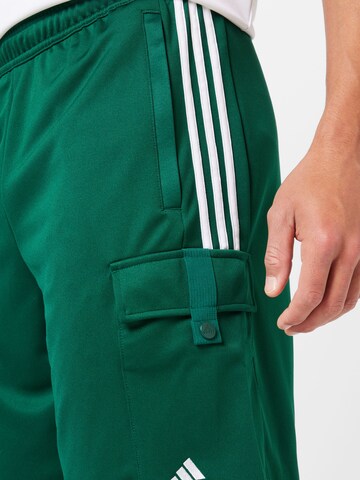 ADIDAS SPORTSWEAR Regular Urheiluhousut 'Tiro' värissä vihreä