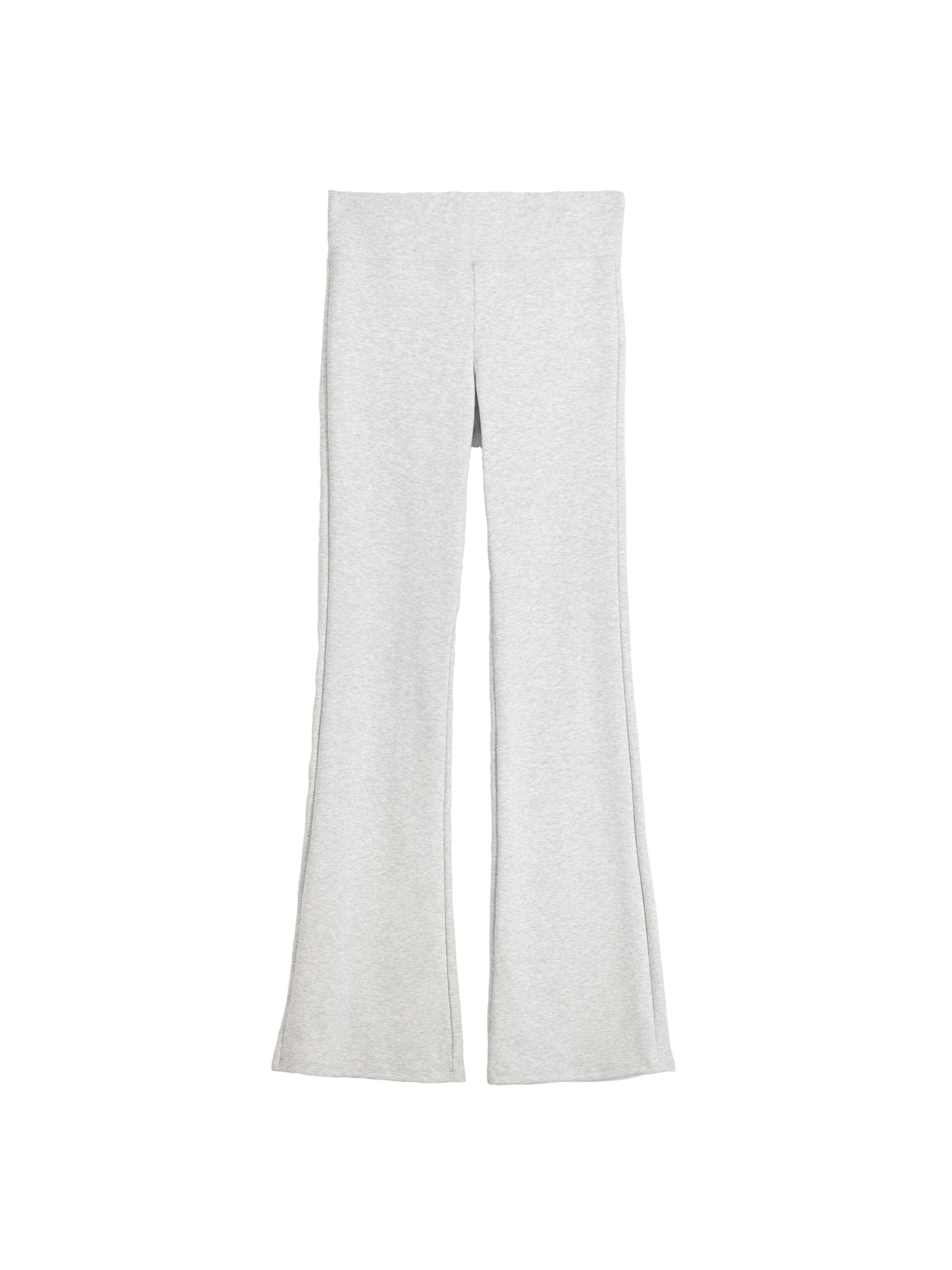 Flared Pantaloni di Bershka in grigio: frontale