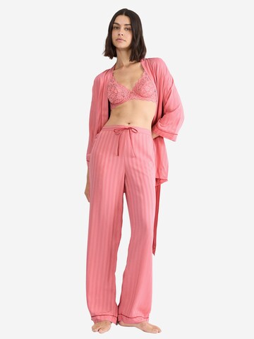Pantalon de pyjama ' Red Label Amourette Jacquard ' TRIUMPH en rose