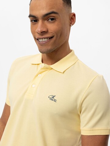 T-Shirt Cool Hill en jaune