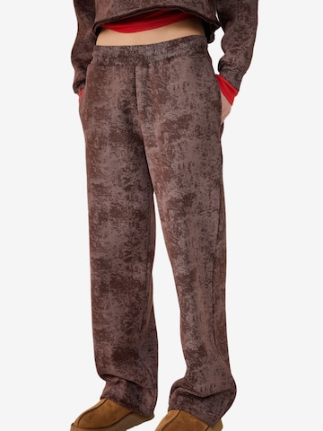 No Matter What Trousers in Brown: front