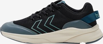 Hummel Sneakers in Zwart: voorkant