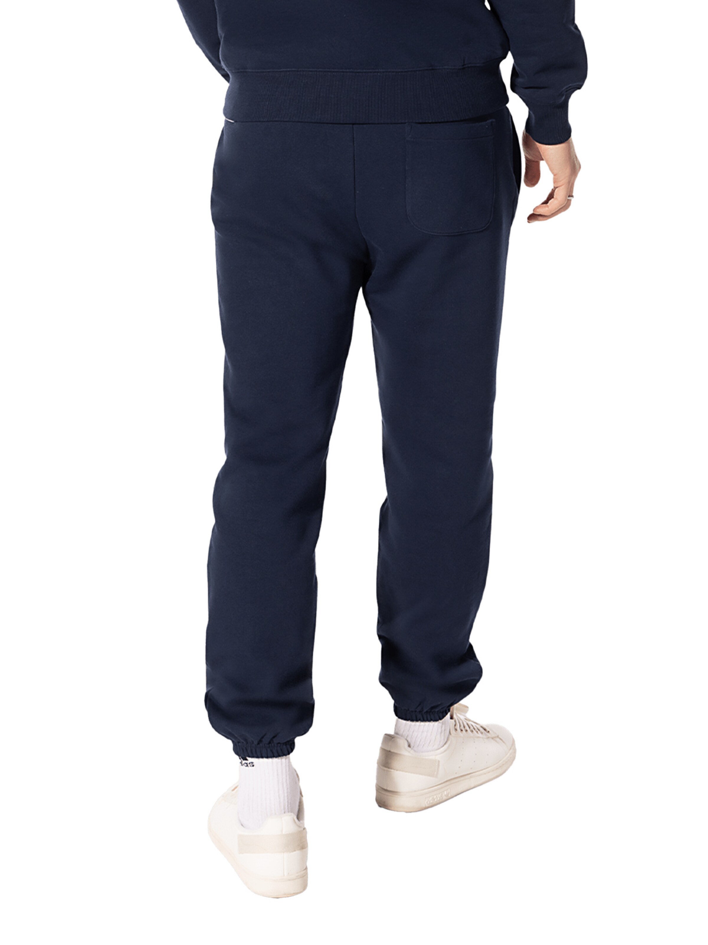 FC BAYERN MÜNCHEN Tapered Hose 'Essential' in Blau