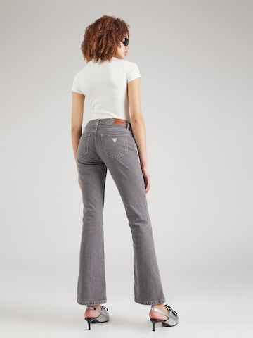 Bootcut Jeans 'G09' di GUESS JEANS in grigio