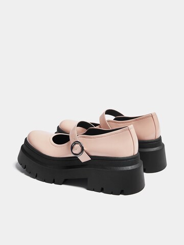 Pull&Bear Classic Flats in Pink