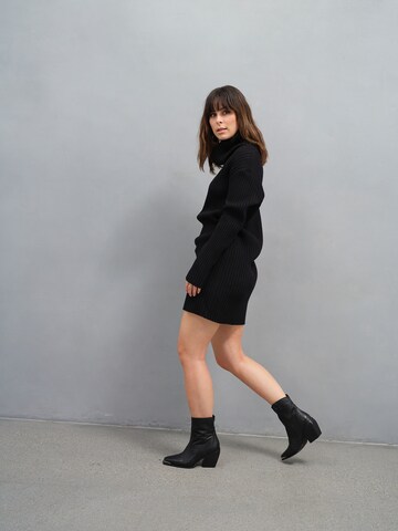 A LOT LESS Knitted dress 'Isa' in Black