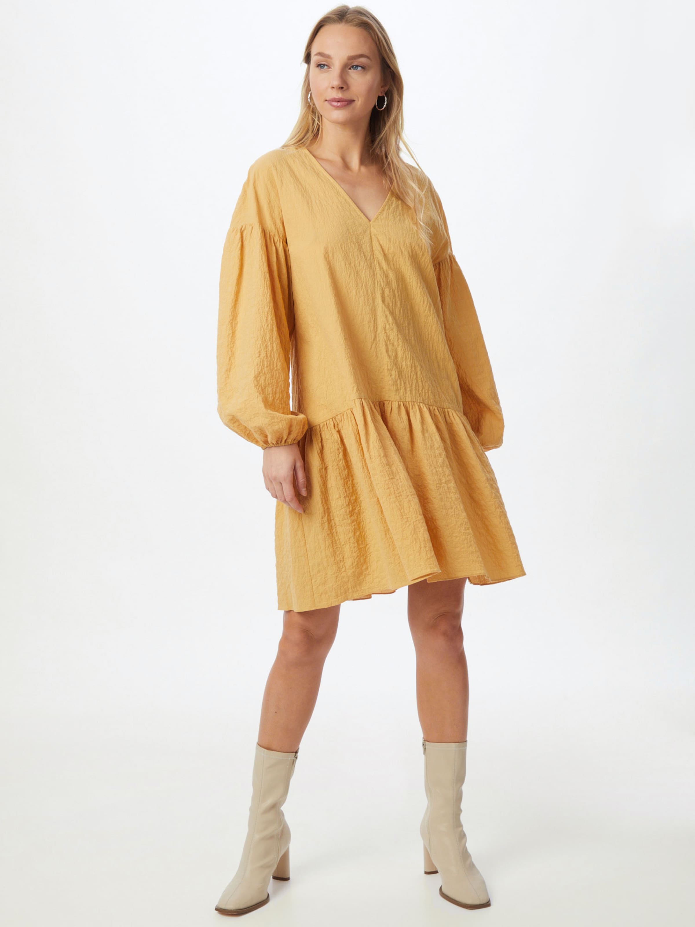 Twist Tango Dress Mira in Yellow Gold ABOUT YOU