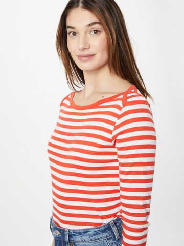 UNITED COLORS OF BENETTON Shirt in Red