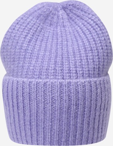 Moves Beanie in Purple