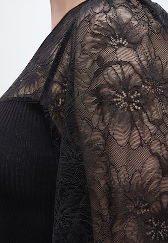 rosemunde Shirt 'Beatha' in Black