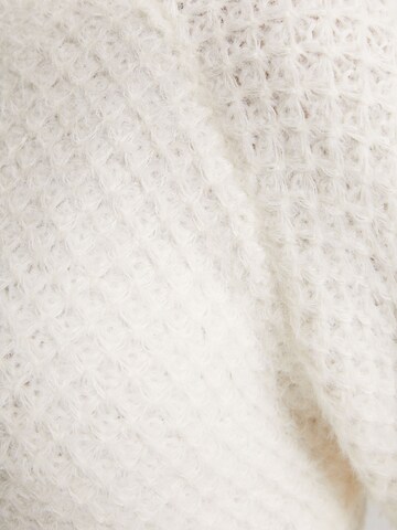 Bershka Pullover in Weiß