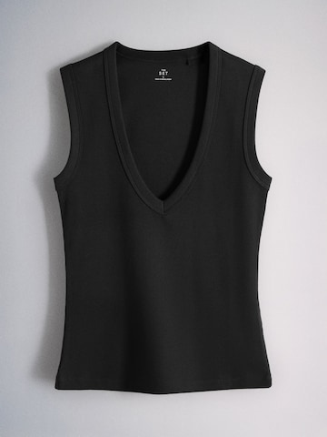 The Set Top in Braun