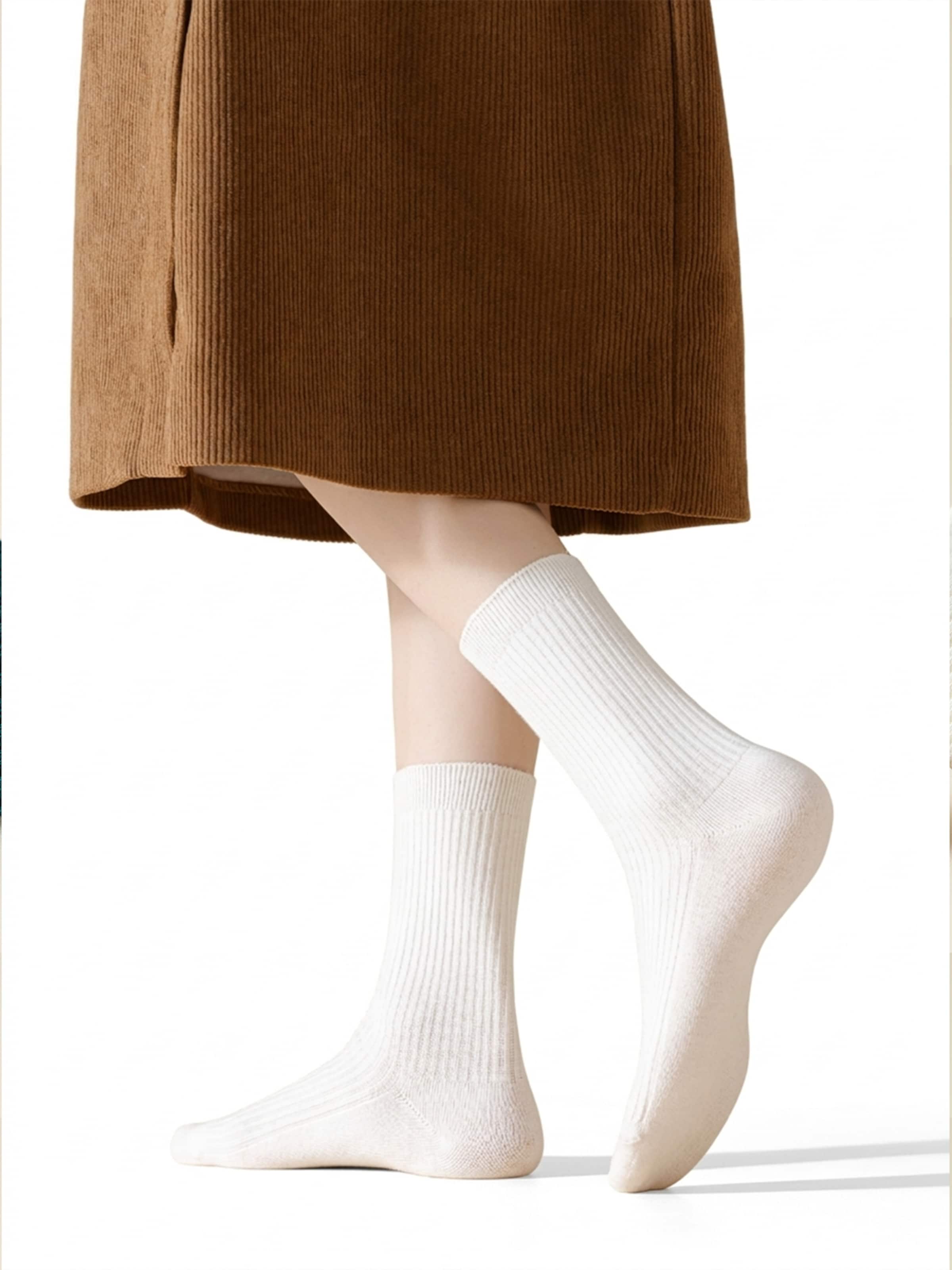 Millo Socks 'Cosy Steps' in White