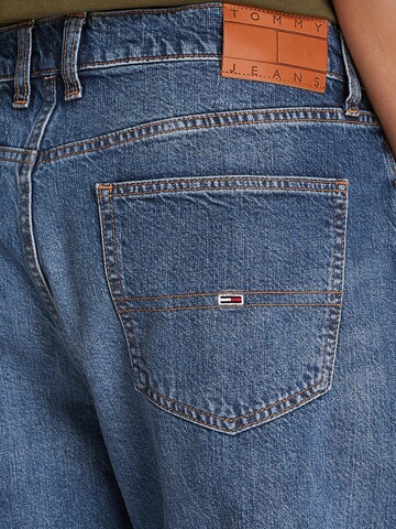 Tommy Jeans Tapered Jeans 'ISAAC' in Blue