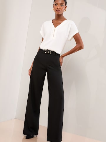 Lipsy Μπλουζάκι σε λευκό