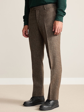 Next Regular Pantalon in Bruin: voorkant