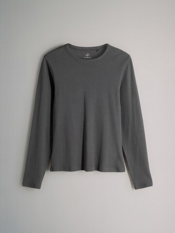 The Set Shirt in Beige