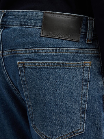 Jean Trussardi en bleu