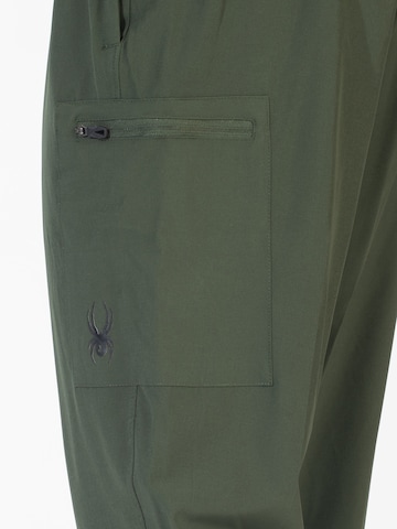 Effilé Pantalon de sport Spyder en vert
