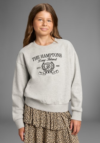 Kidsworld Sweatshirt in Grey: front
