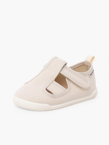 Pisamonas First-step shoe in Beige