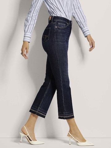 MADELEINE Flared Jeans in Blauw