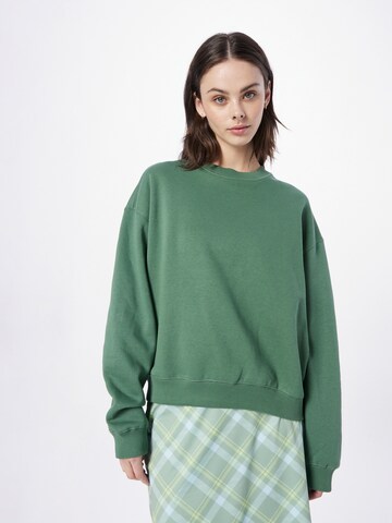 WEEKDAY Sweatshirt in Green: front