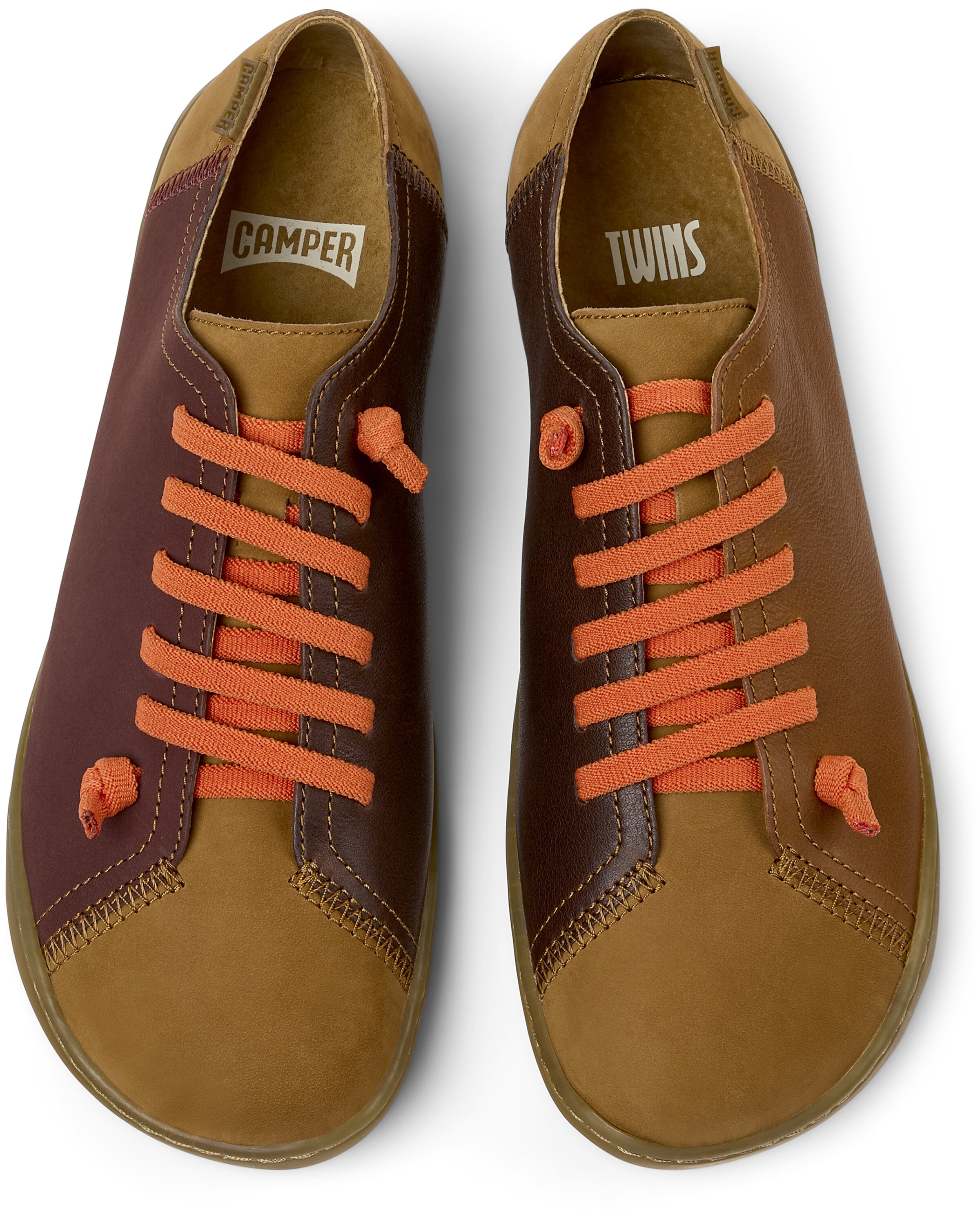 Baskets basses 'Peu Cami' CAMPER en marron