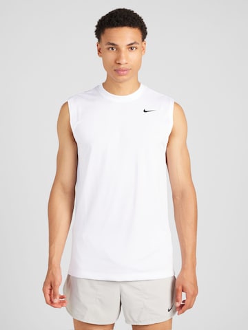 Tricou funcțional de la NIKE pe alb: față