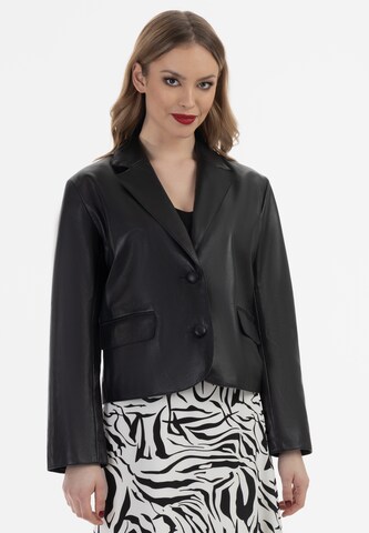 faina Blazer in Black: front