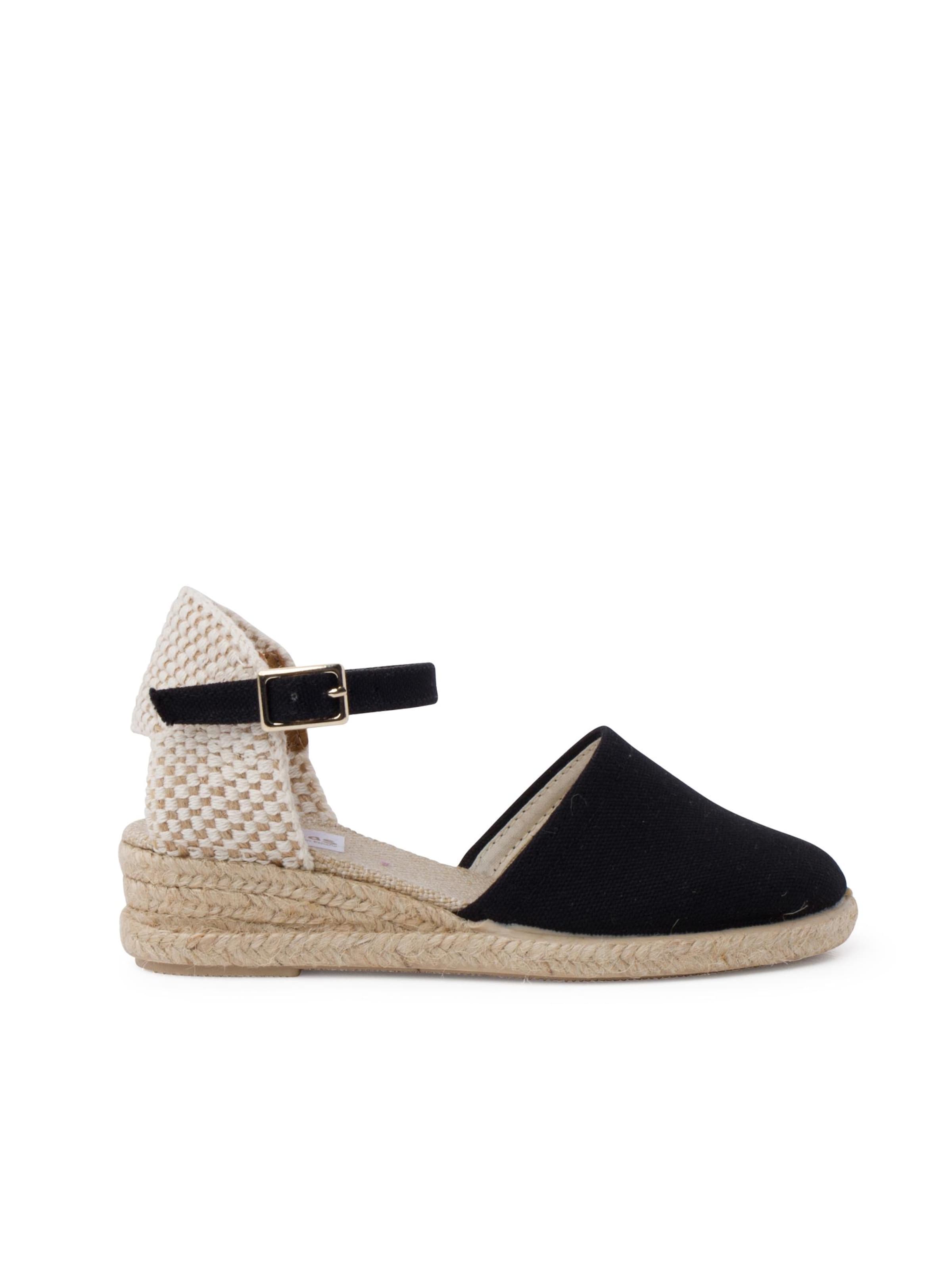 Pisamonas - Sandalias en negro